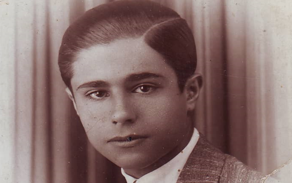 يوسف الدبيسي - السويداء عام 1937