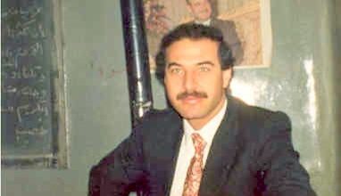 الأستاذ يوسف محمد رشيد في مدرسة المأمون بحلب 1983
