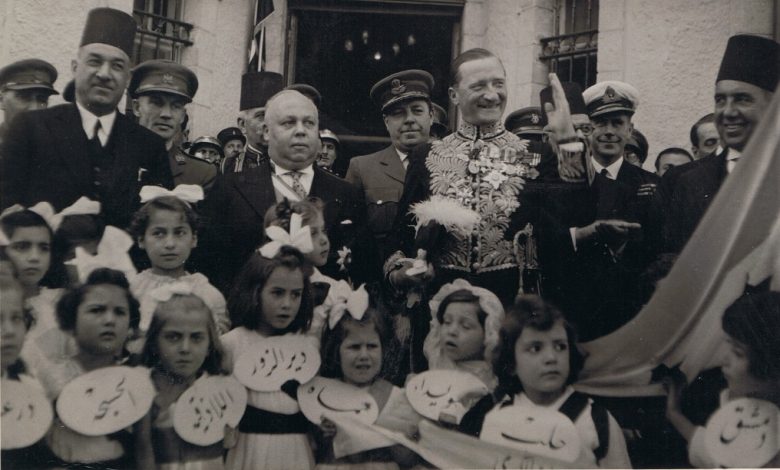 تاج الدين الحسني ومحمد العايش في احتفالات إعلان الوحدة السورية 1942م