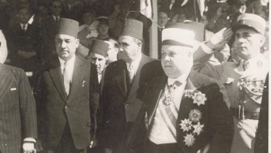 التاريخ السوري المعاصر - تاج الدين الحسني وحكمت الحراكي ومحمد العايش عام 1942م