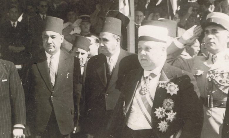 تاج الدين الحسني وحكمت الحراكي ومحمد العايش عام 1942م