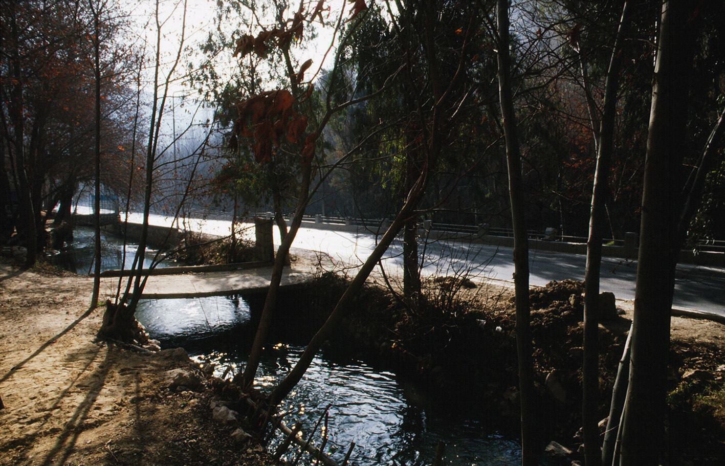 طريق دمشق - بيروت القديمة قبل بلدة دمر عام 1982