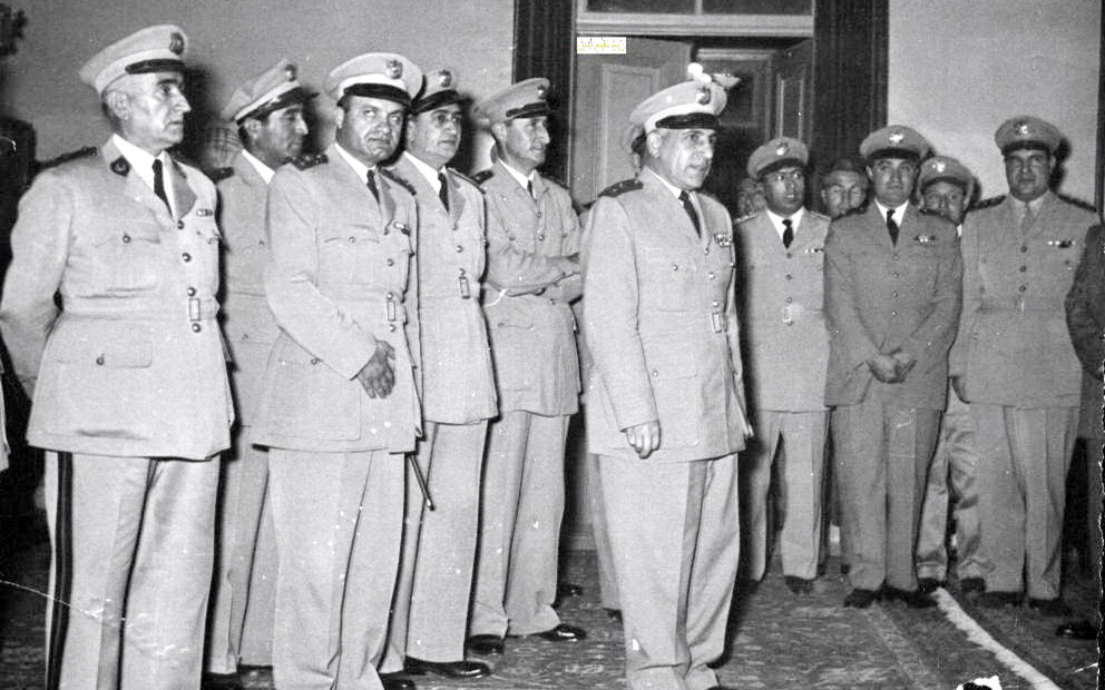 العقداء أديب الشيشكلي وعزيز عبد الكريم وتوفيق نظام الدين وآرام كرموكيان 1951