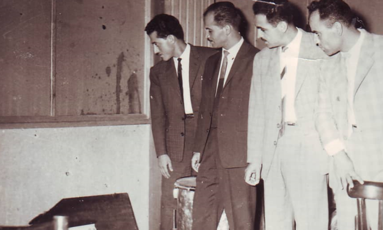 أعضاء في نادي الفنون الجميلة في السويداء في استوديو تلفزيون بغداد 1963