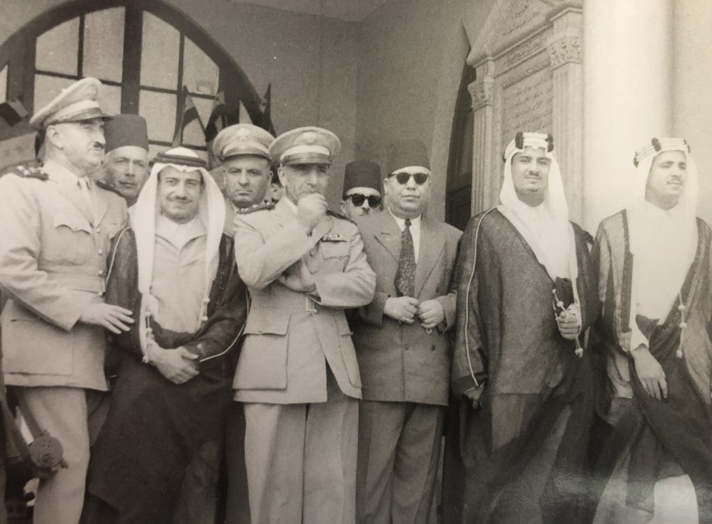 التاريخ السوري المعاصر - العقيدان أديب الشيشكلي وجمال الفيصل عام 1953 (2)