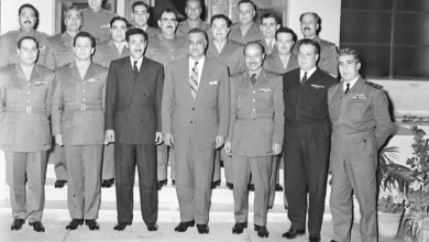 جمال عبد الناصر يستقبل الوفد العسكري السوري في كانون الثاني 1958 (1)