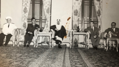 جمال الفيصل يهنئ سعود عبد العزيز بالتربع على عرش السعودية 1954