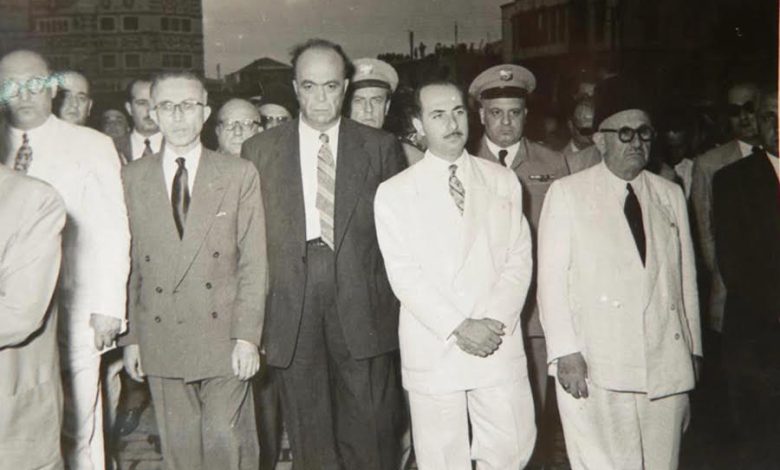 جمال الفيصل في جنازة سليمان المعصراني 1955