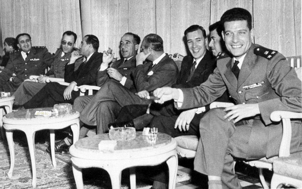 شوكت شقير وتوفيق نظام الدين وعدنان المالكي وعدد من الضباط (2)