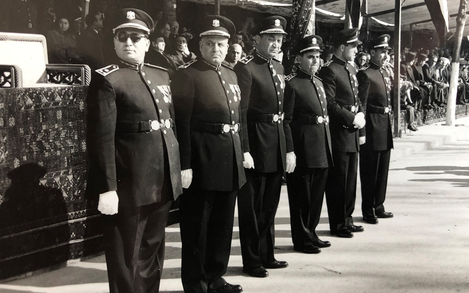 ضباط رئاسة أركان الجيش السوري في احتفالات عيد الجلاء 1955م (4)