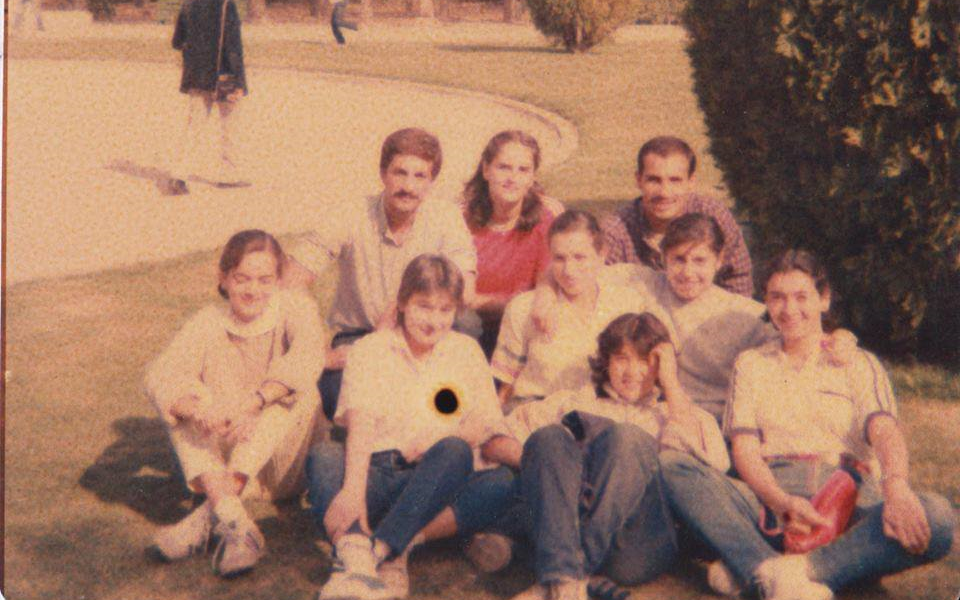 فريق الناشئين والأنسات ببطولة الدوري العام لكرة السلة في حلب 1982