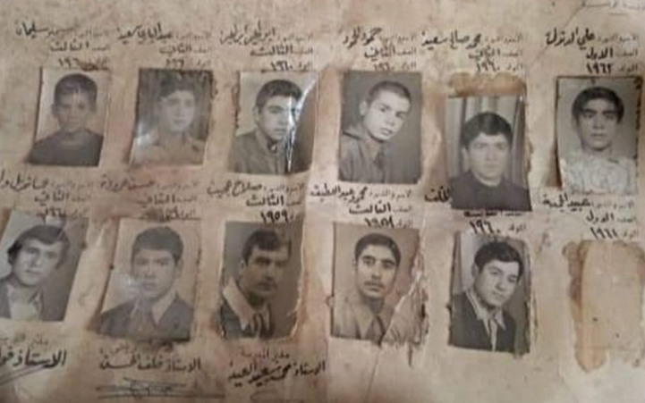 فريق كرة الطائرة في مدرسة ابن خلدون في الرقة عام 1975