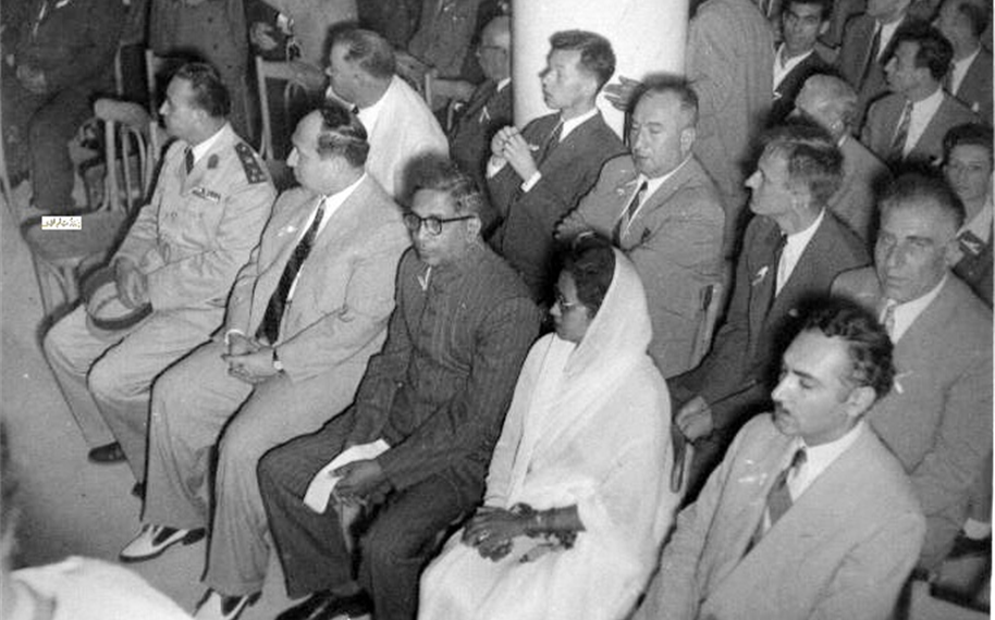 توفيق نظام الدين في حفل تدشين كنيسة القديس جاورجيوس في دمشق 1954 