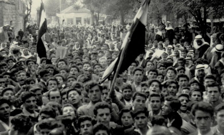 التاريخ السوري المعاصر - مظاهرة للطلاب في سلمية في تشرين الأول عام 1962 (1)