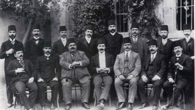 أعضاء الهيئة التدريسية في المدرسة الطبية العثمانية بدمشق عام 1911