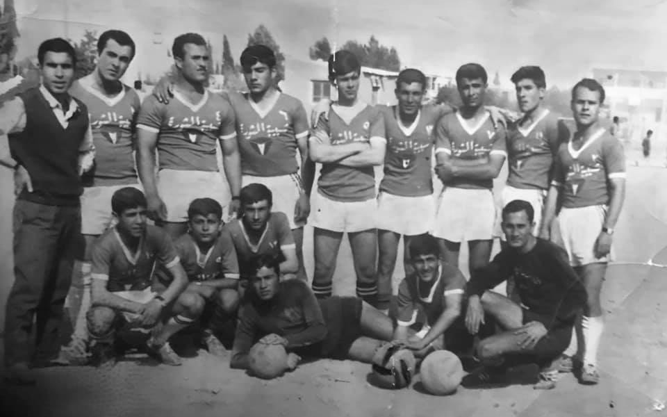 أول فريق لكرة القدم في سلمية في سبعينيات القرن العشرين