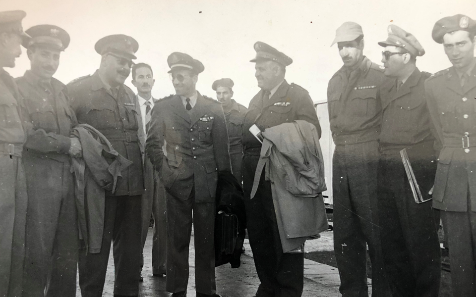 ضباط القيادة المشتركة للجيشين السوري والمصري في غزة عام 1956