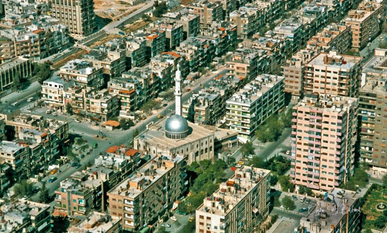 صورة جوية لشرقي منطقة ركن الدين في دمشق عام 1993