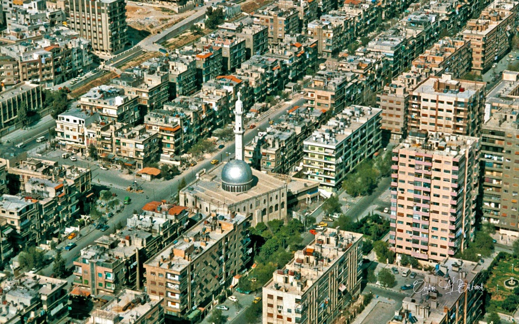 صورة جوية لشرقي منطقة ركن الدين في دمشق عام 1993