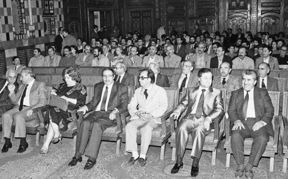 محمود الزعبي،نجاح العطار ومحمد سلمان في حفل تكريم الفنانين التشكيليين 1989