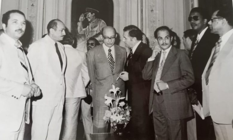 كاظم زيتونة ومحمود رياض أمين عام الجامعة العربية عام 1976م
