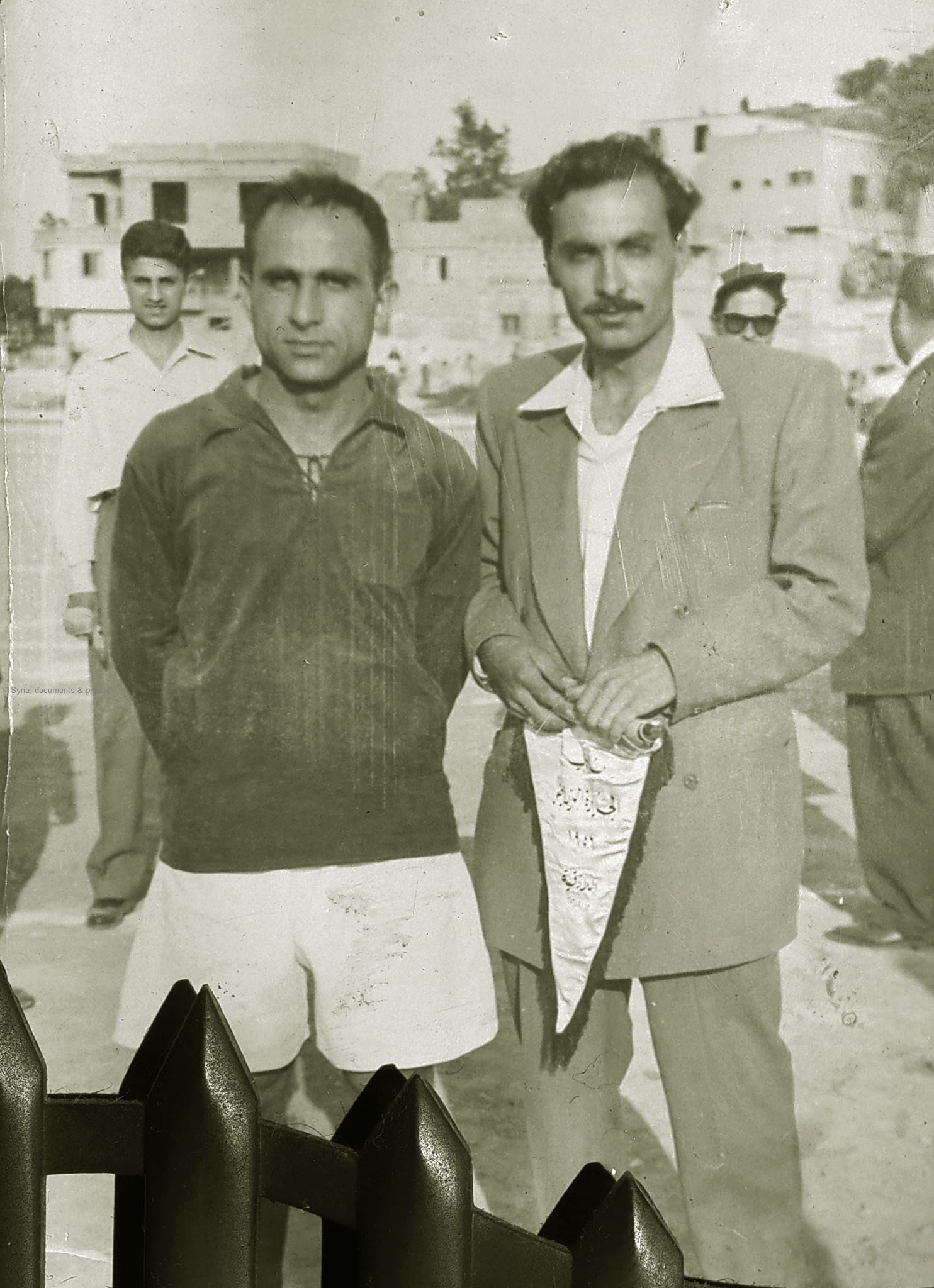 التاريخ السوري المعاصر - نادي الجزيرة الرياضي في اللاذقية عام 1956