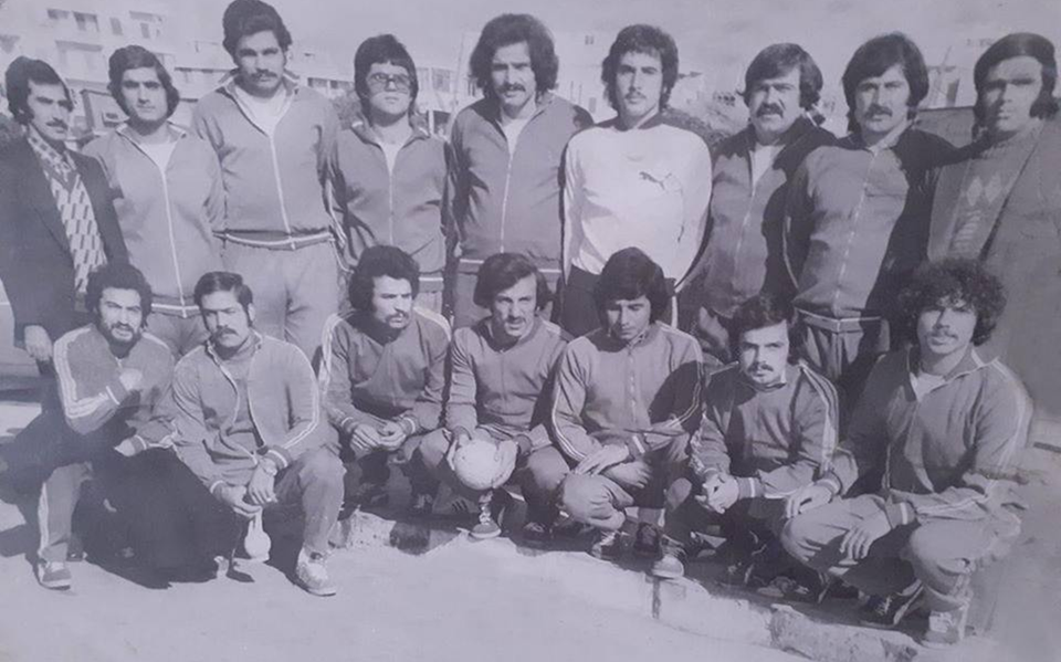 فريق الشرطة السوري في بطولة الأندية العربية بكرة اليد عام 1977