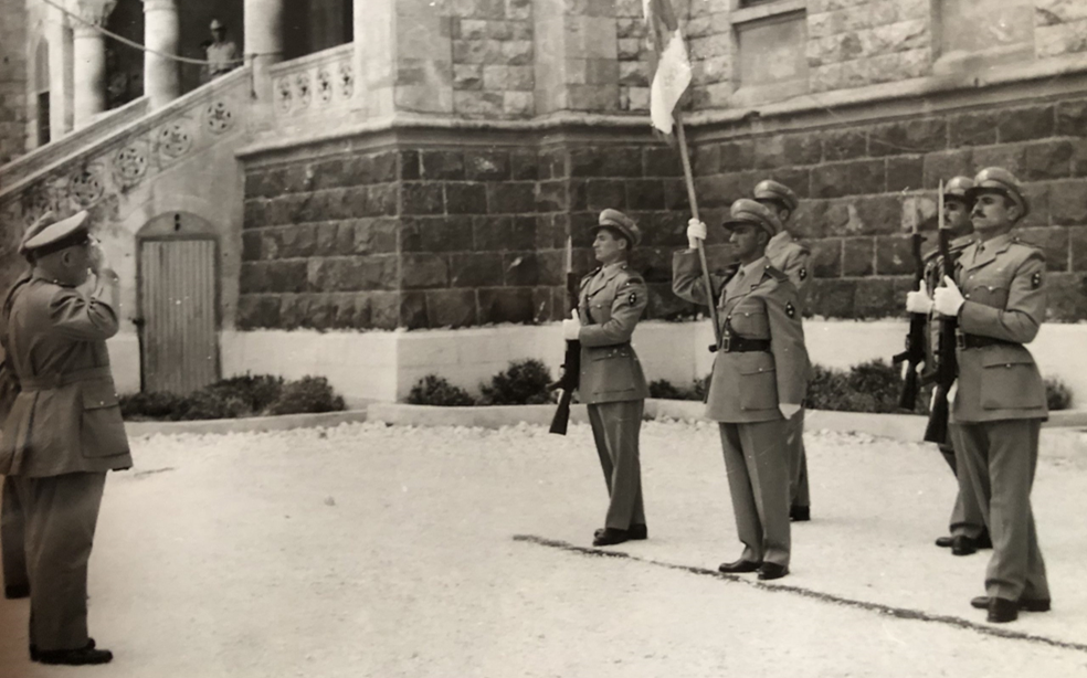 جمال الفيصل في حفل تخريج ضباط الاحتياط في حلب 1958 (4)