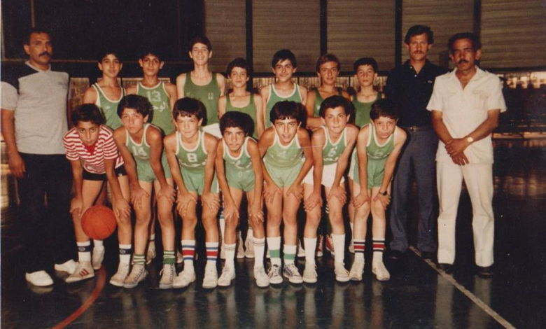 فريق نادي الوحدة الفائز ببطولة الصغار لفرق الدوري العام لكرة السلة عام 1984