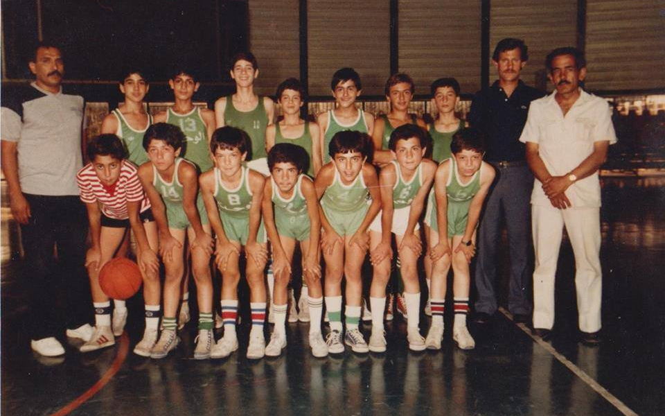 فريق نادي الوحدة الفائز ببطولة الصغار لفرق الدوري العام لكرة السلة عام 1984