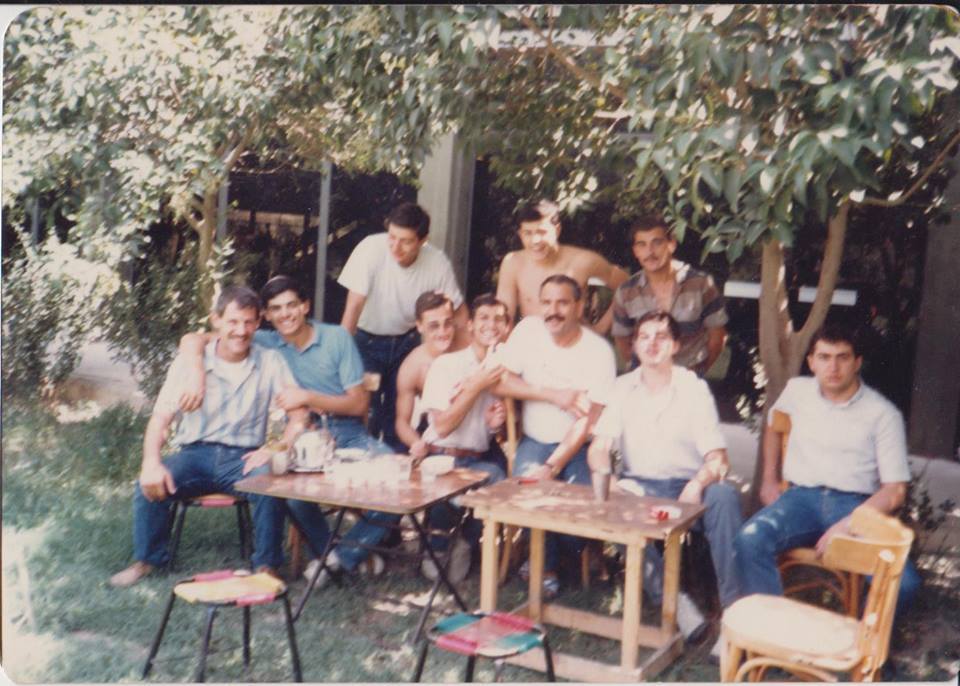 التاريخ السوري المعاصر - لاعبون في حديقة صالة تشرين في دمشق عام 1980