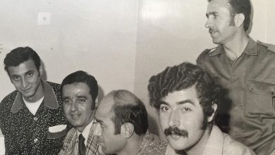 خيري الذهبي بعد وصوله إلى دمشق عائداً من الأسر عام 1974