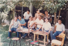 لاعبون في حديقة صالة تشرين في دمشق عام 1980