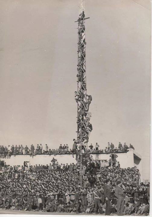 الحشود الجماهرية في الملعب البلدي بدمشق عام 1967