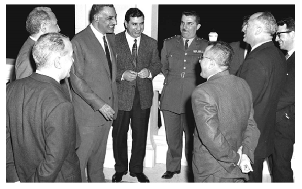 التاريخ السوري المعاصر - أعضاء مجلس قيادة الثورة في سورية مع جمال عبد الناصر في القاهرة عام 1963