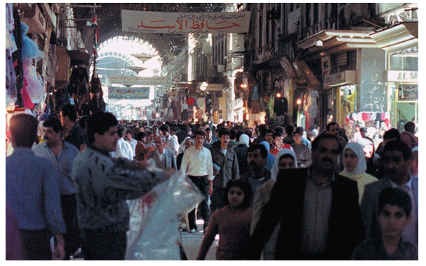التاريخ السوري المعاصر - سوق الحميدية في دمشق عام 1988