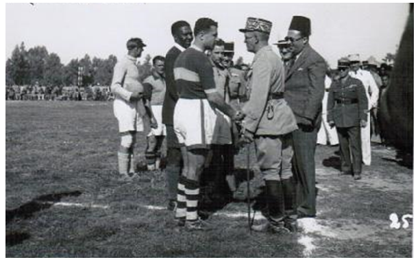 لقاء منتخب دمشق ومنتخب الجيش الفرنسي في دمشق عام 1940م