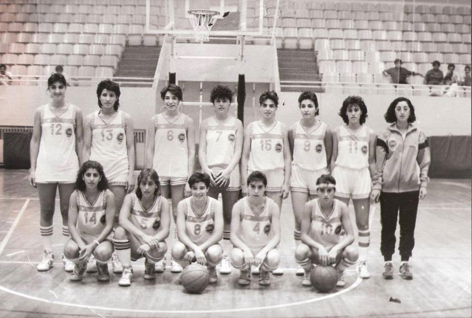 التاريخ السوري المعاصر - منتخب سورية للآنسات بكرة السلة المشارك بدورة البحر الأبيض المتوسط عام 1987
