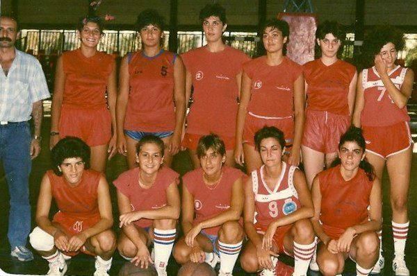التاريخ السوري المعاصر - منتخب حلب للآنسات بكرة السلة عام 1989م