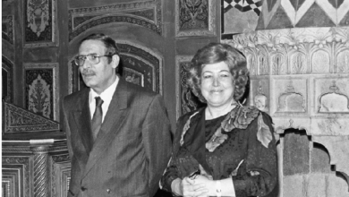 محمود الزعبي ونجاح العطار في حفل تكريم الفنانين التشكيليين في دمشق 1989