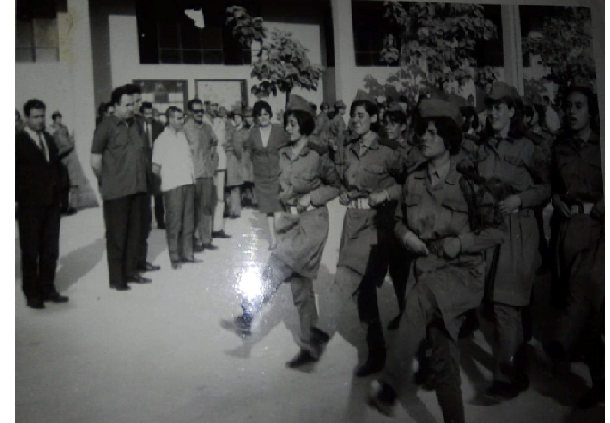 نور الدين الأتاسي وحديثي مراد في عرض طلابي في عام 1968