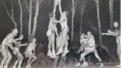 التاريخ السوري المعاصر - رمية البداية في مباراة كرة السلة بين ناديي الشبيبة والغوطة في دمشق عام 1965