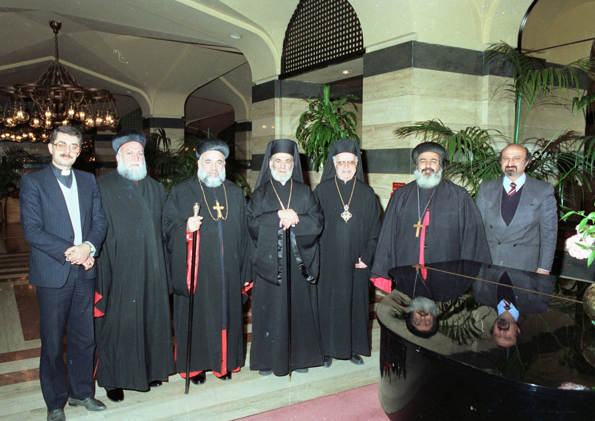 التاريخ السوري المعاصر - مشاركون في مؤتمر مجلس كنائس الشرق الأوسط في دمشق عام 1988