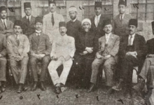 مدير ومدرسو مكتب عنبر في دمشق عام 1920م