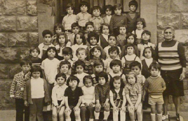 طلاب الصف الأول في مدرسة الأميركان في حلب - معهد حلب العلمي عام 1973
