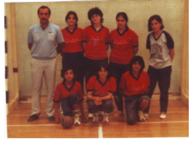 التاريخ السوري المعاصر - فريق نادي الشباب بكرة اليد للسيدات في الرقة عام 1984