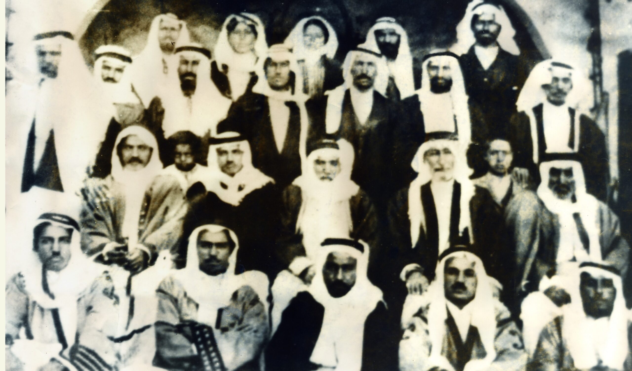 التاريخ السوري المعاصر - شخصيات من بصرى الشام وآل المقداد عام 1938