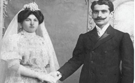 التاريخ السوري المعاصر - سليم ابن الكونت طوروس دي شادارافيان ورين بيتيزيان في حفل زفافهما في حلب عام 1910