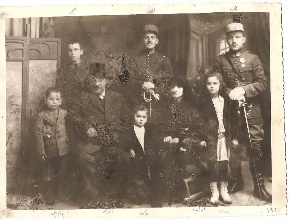 التاريخ السوري المعاصر - عائلة محمود حمدي كنجو بنود في حلب عام 1926م