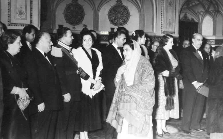 شكري القوتلي وتوفيق نظام الدين في الهند عام 1957